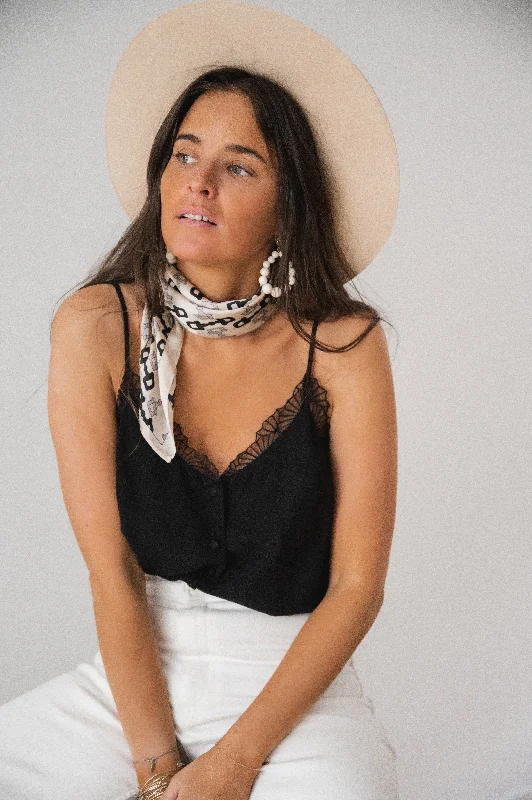 Everything Must Go!Top Corrina - noir