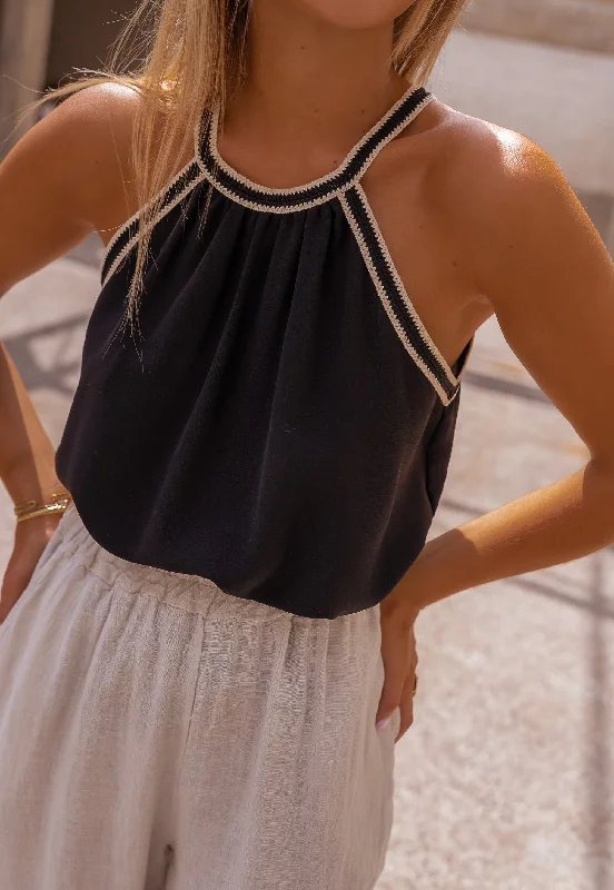 Time to Snag a Bargain!Top Pia - noir