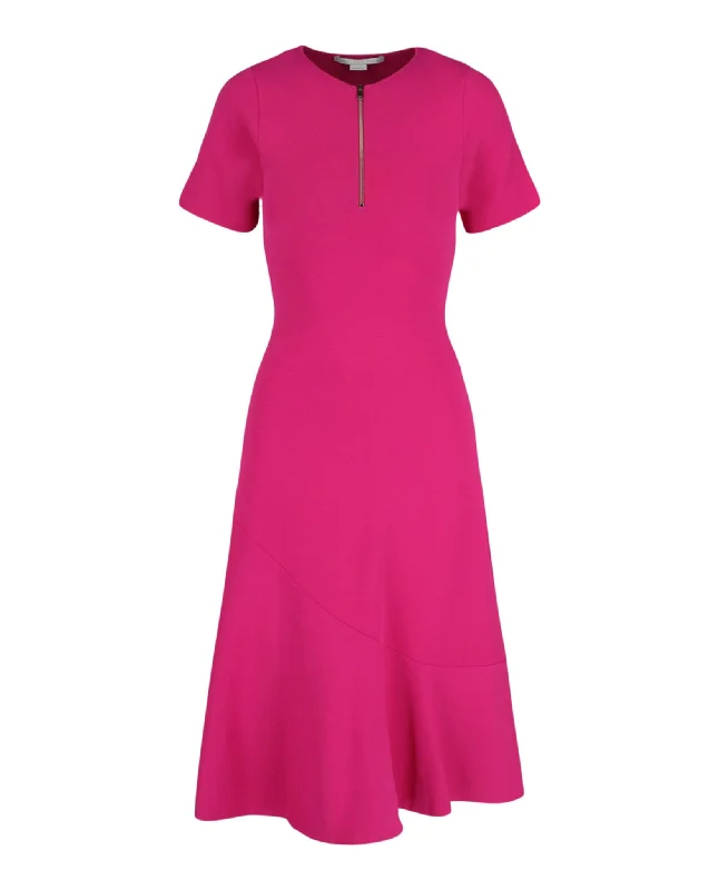Your Best Deals Are Here!Compact Knit Short Sleeve Dress