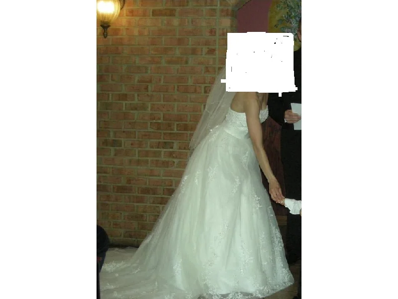 Buy More, Pay Less!David's Bridal STRPLS TULLE
