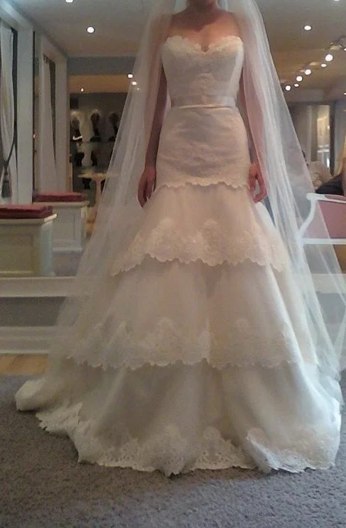 Your Best Deals Are Here!Lazaro Lazaro by Tara Keely Style 2052