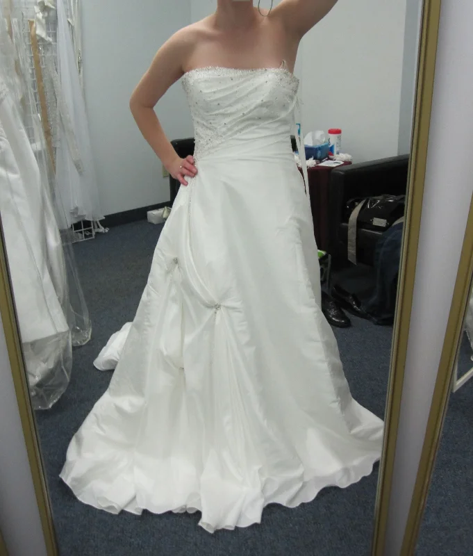 Every Deal is a Steal!Maggie Sottero Maggie Sottero Haute Couture