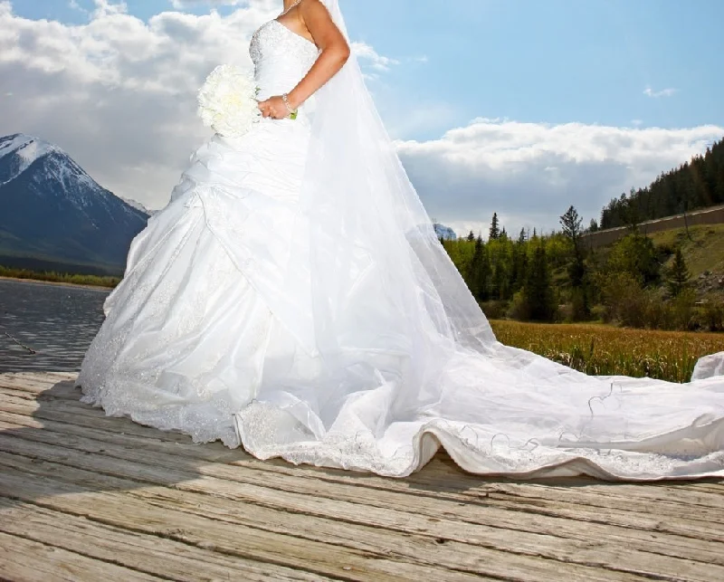 Save Up to 50% Off!Maggie Sottero Maggie Sottero Sabelle Size 6