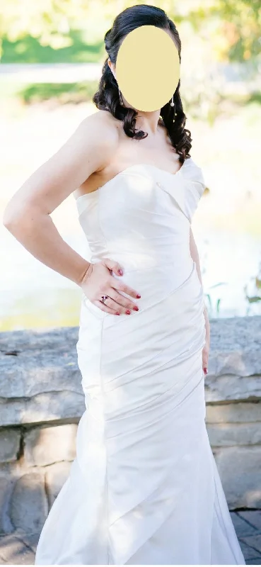 One Click Away from Big Savings!Pronovias White One Tigris 411, Size 6