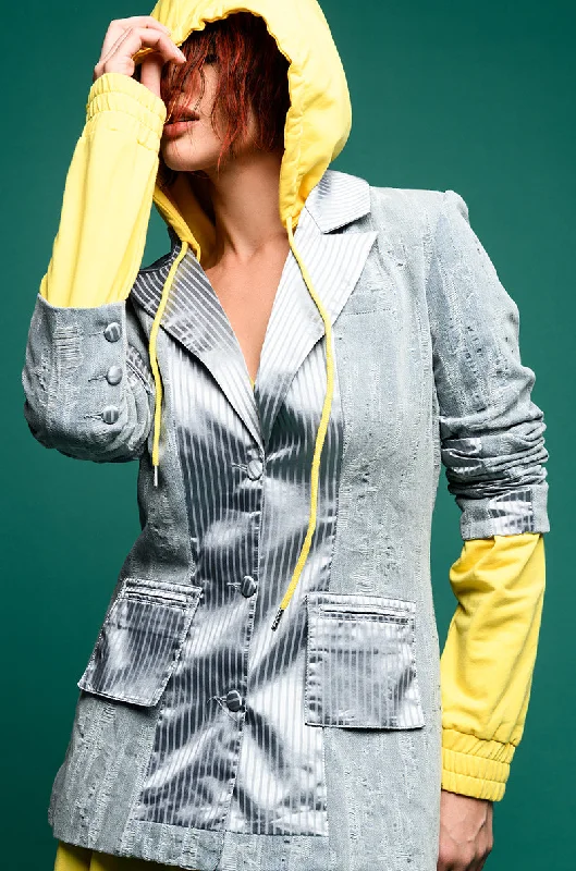 Shop Now and Save!CALL IT A COMEBACK BLAZER