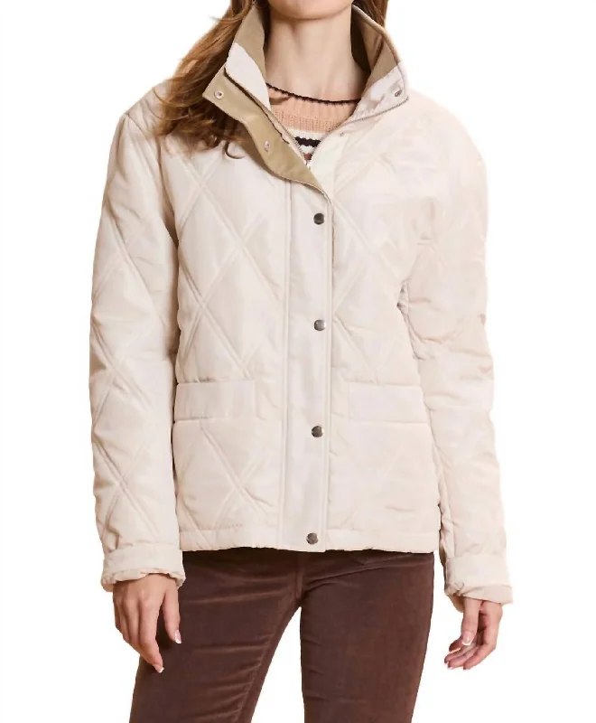 Get Ready to Save!Oslo Quilted Car Coat In Beige