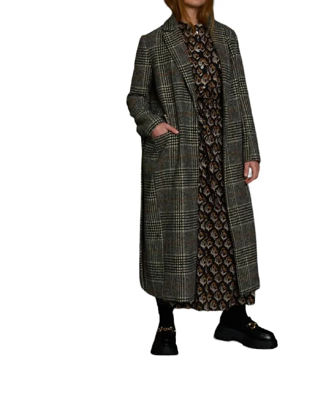Shop Smart, Save Big!The Maggie Coat In Raven Plaid