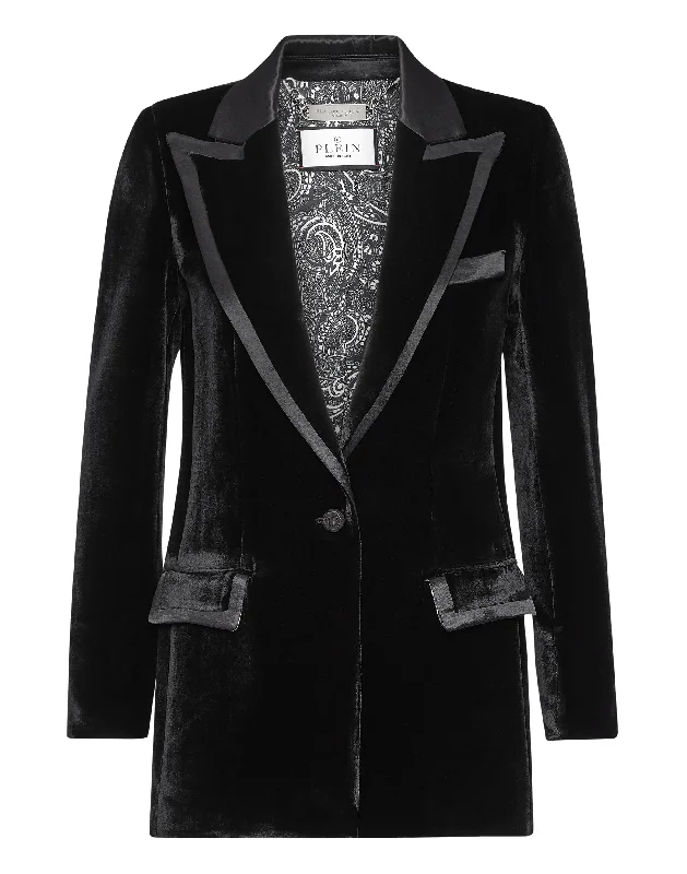 Get It Before It’s Gone!Velvet Boxy Blazer Paisley Bandana