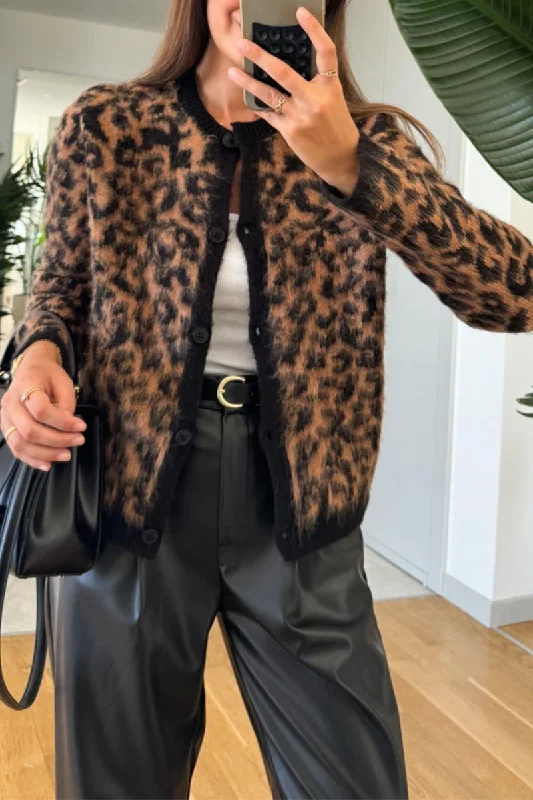 Only a Few Left – Order Now!Women's Casual Leopard Print Button Down Cardigan