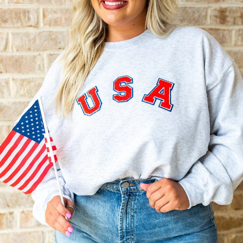 Shop Early, Save Big!USA Letter Patch Crewneck Sweatshirt