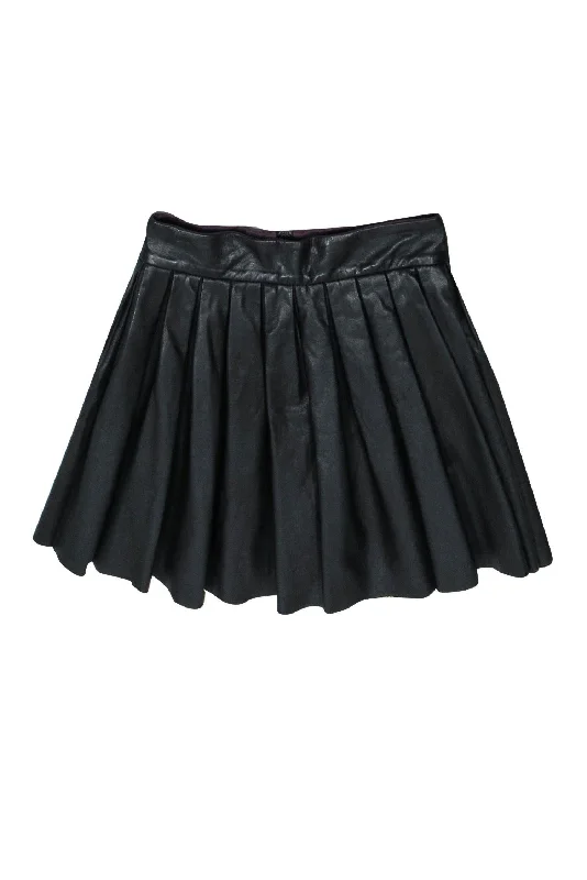 Your Chance to Save is Now!Alice & Olivia - Black Pleated Leather Miniskirt Sz 4