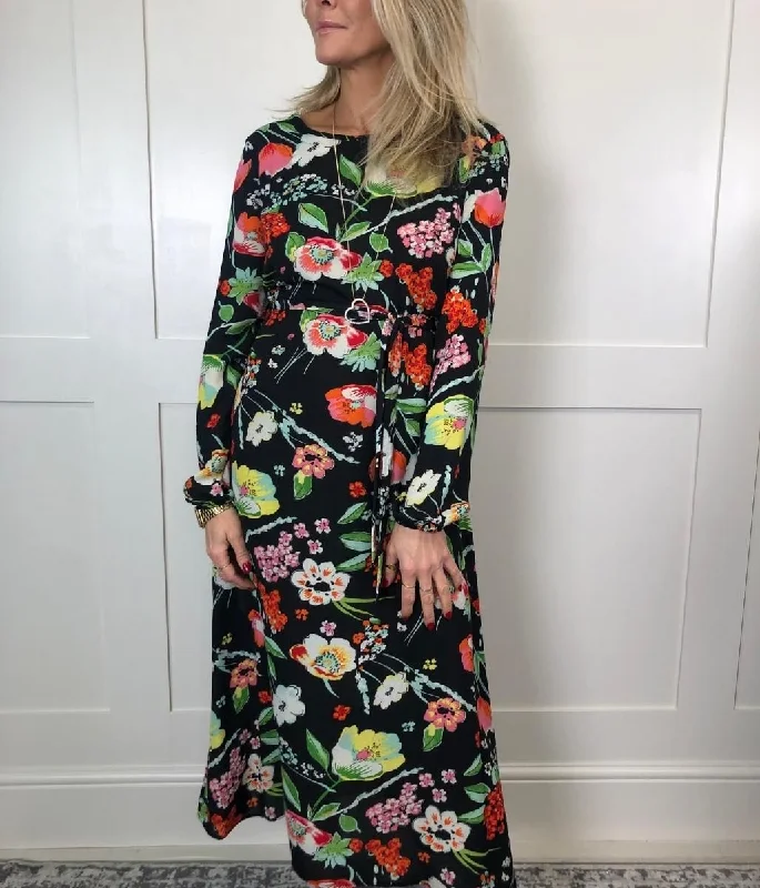 Save Up to 50% Off!Black Vibrant Flower Print Midi Dress