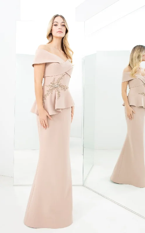 Get More, Spend Less – Shop Now!Daymor 1350CL Dress
