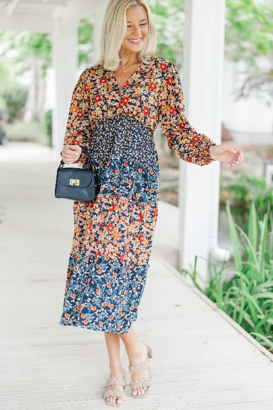 Your Shopping Wish, Our Discount Command!Go For It Navy Blue Ditsy Floral Midi Dress