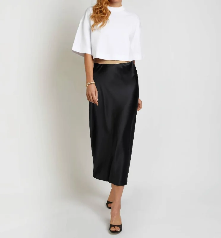 Steals and Deals Await!Maxou Skirt In Sand / Black