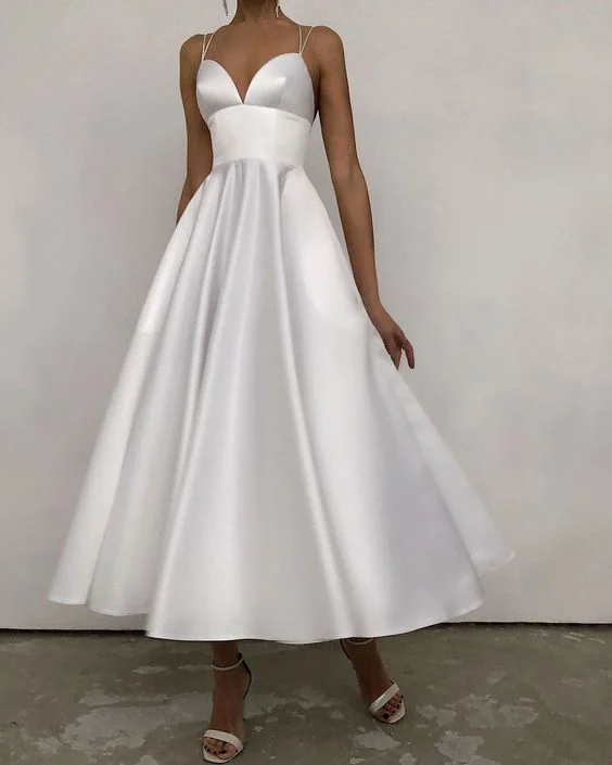 Flash Sale – Act Fast!Simple Prom Dresses Deep V Neck Sleeveless Evening Formal Gowns cg19765 Flash Sale – Act Fast!Simple Prom Dresses Deep V Neck Sleeveless Evening Formal Gowns cg19765