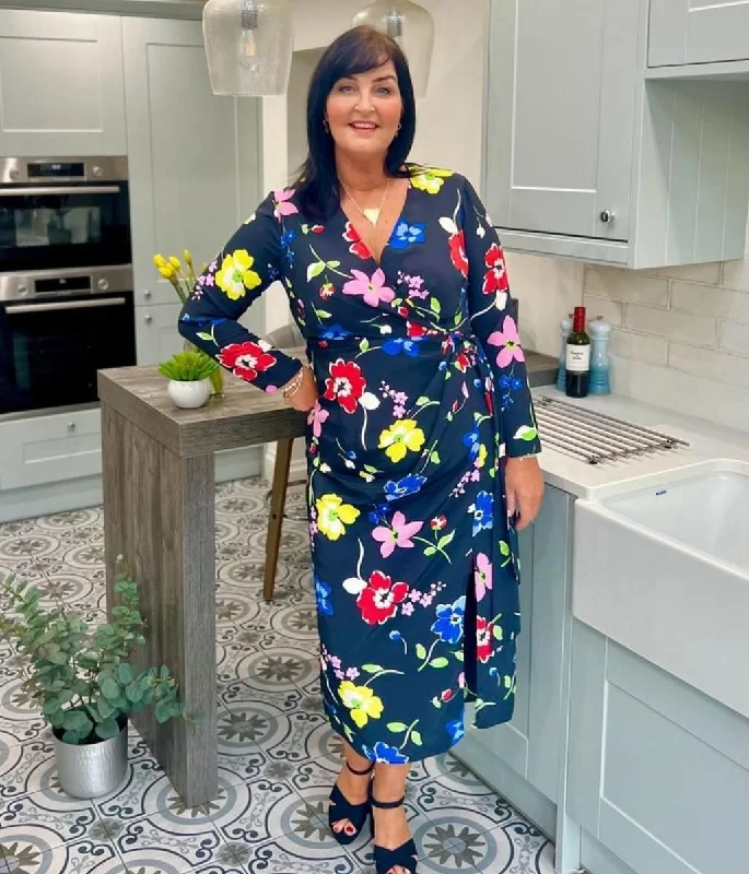 Hurry, Sale Ends Soon!Vibrant Side Tie Midi Dress 8 10