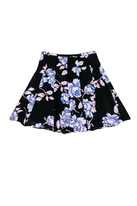 Your Shopping Spree Starts Here!Yumi Kim - Black Floral A-Line Skirt Sz S