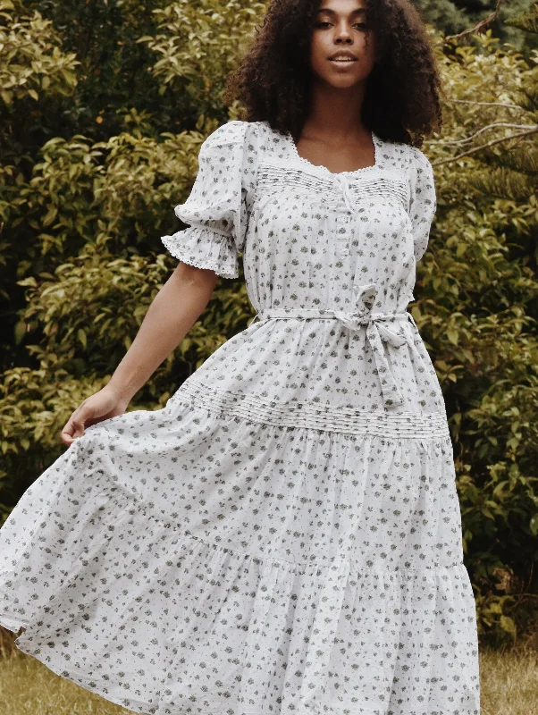 Instant Savings Await!100% RECYCLED COTTON - MORNING SONG HAND SMOCKED TIERED DRESS - GREEN ROSE FLORAL
