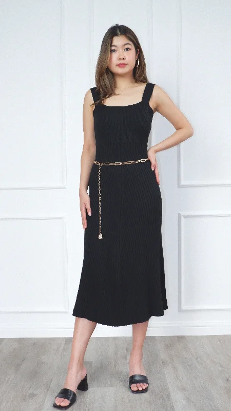 Massive Price Cuts!Bella Sleeveless Square Neck Fit & Flare Yarn Knit Midi Dress