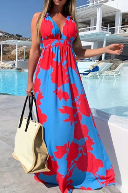 Don't Miss Out!Contrast Halter Neck Maxi Dress