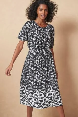 Get More for Less!Drawstring Waist Midi Dress