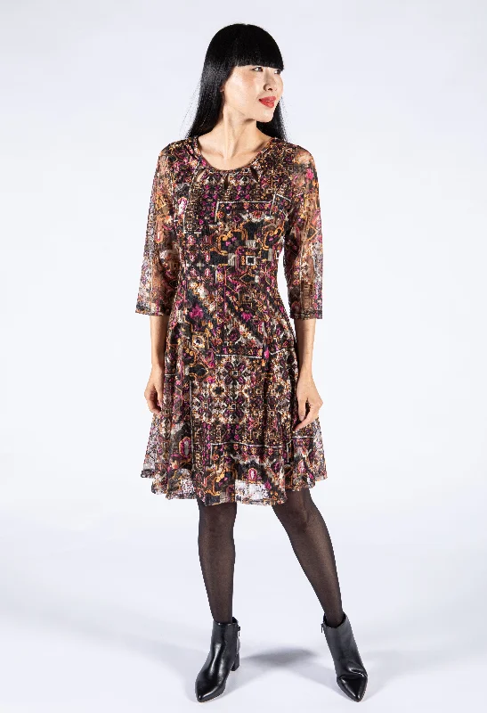 Snag the Best Prices Now!Eyelet Neckline Lace Dress