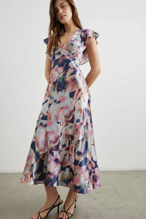 Don’t Wait – Shop Today!Feminine Floral Satin Dress