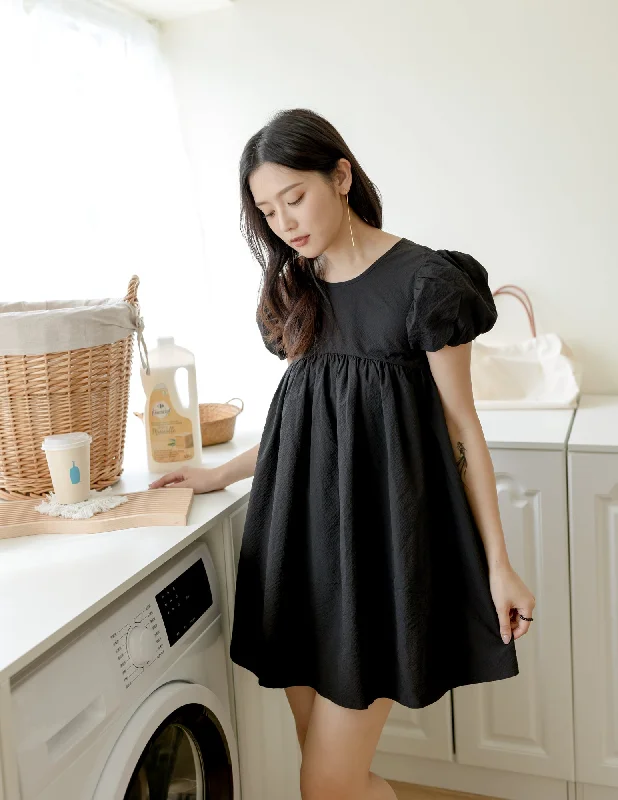 Your Wallet Will Thank You!Hannah Babydoll Dress in Black