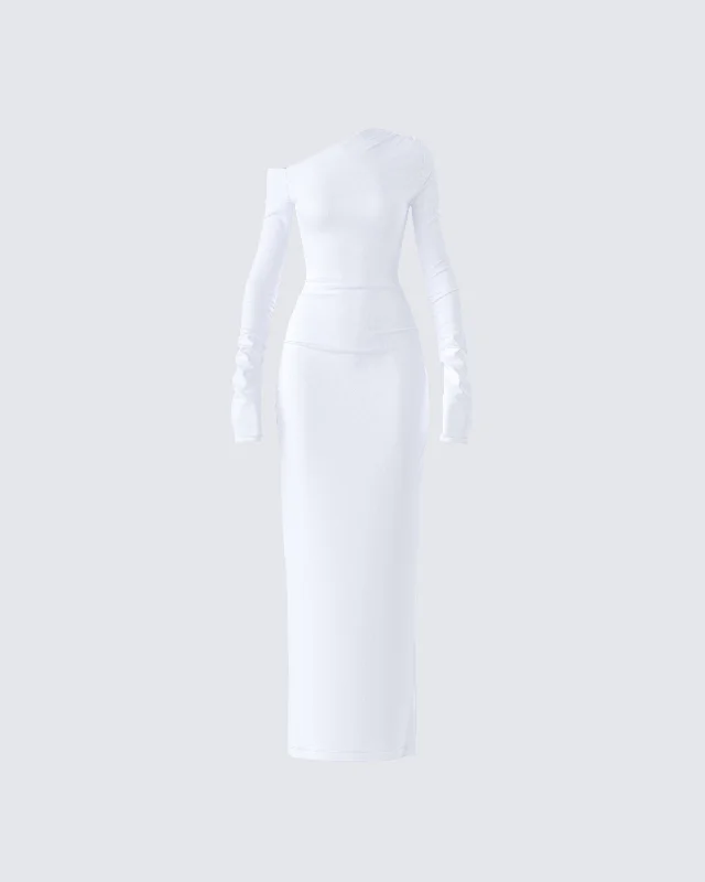 Unlock Huge Savings Now!Kiandra White Off Shoulder Maxi Dress