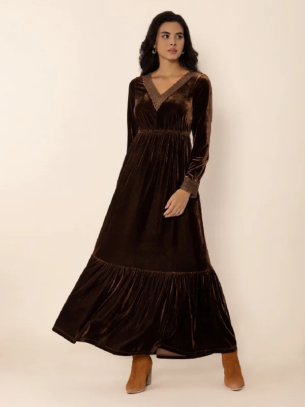 Limited-Time Price Drop!Lace Detail V-Neck Long Sleeve Maxi Dress