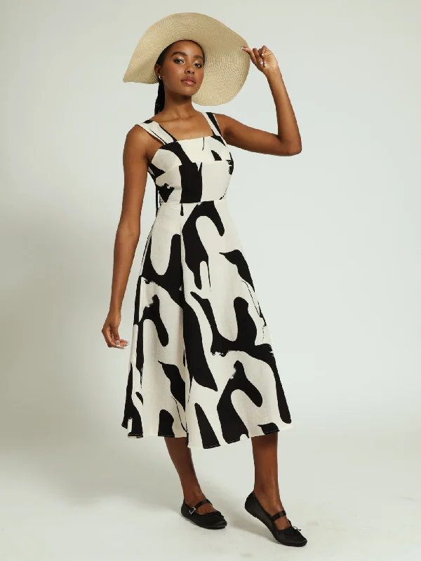 Special Discounts Inside!Printed Fit & Flare Maxi Dress - Black/Beige