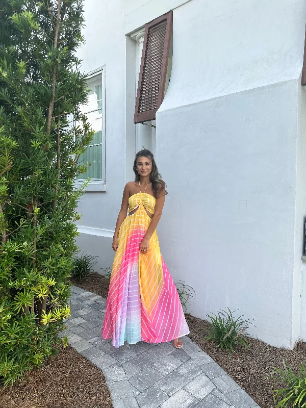 Unmissable Offers Await!Sunset Maxi Dress