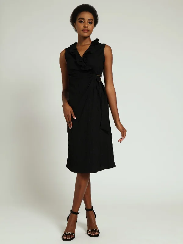 Get More for Less!Textured Wrap Dress With Metal Trim - Black