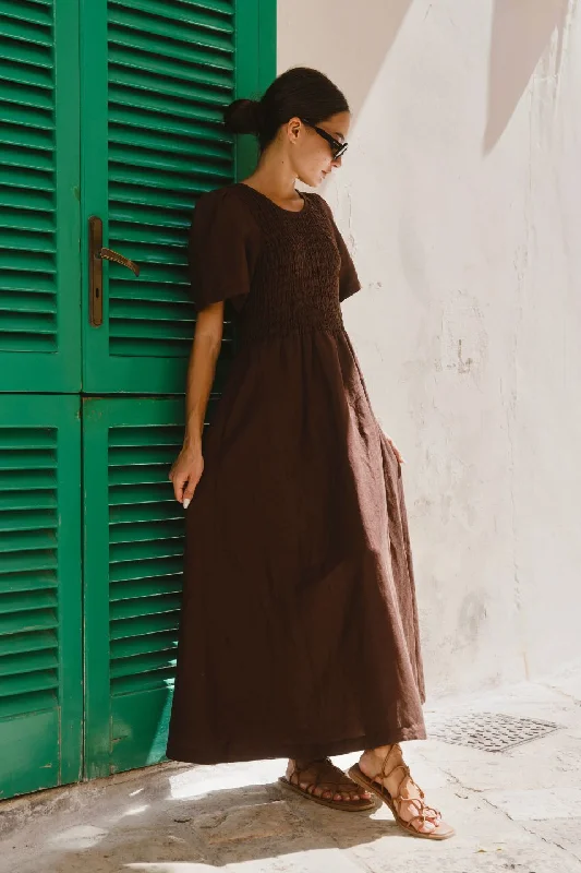 Mega Sale Happening Now!Wren Chocolate Linen Blend SS Shirred Bodice Midi Dress