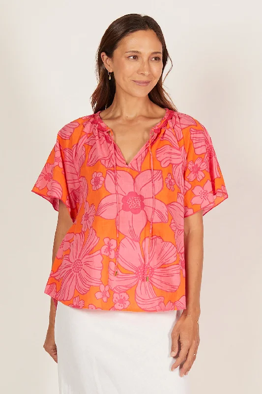 Shop Smart, Save Big!Robin Peasant Top in Flower Shower